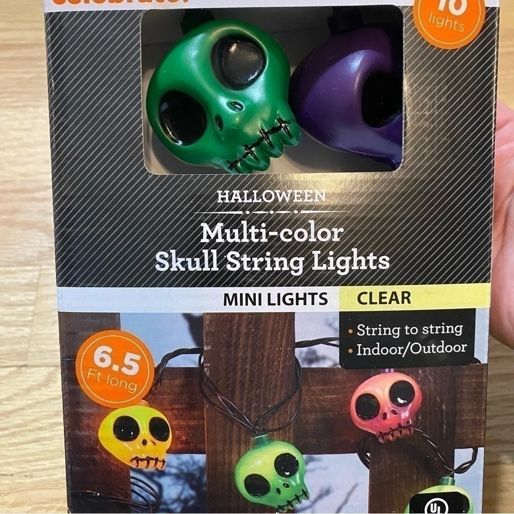 Skull String Lights NEW Halloween Decoration Multi Color Clear 8.5 ft Pink Green